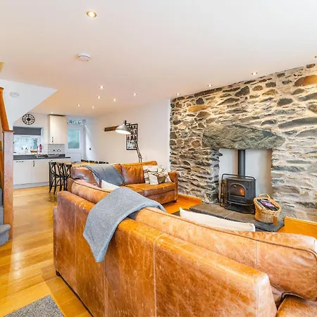 3 Bed In Ambleside Oc-Lr021 *