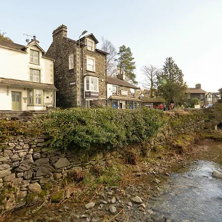 3 Bed In Ambleside Oc-Lr021 *
