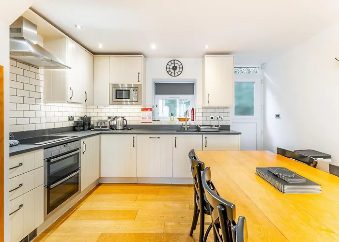 Applegarth Эмблсайд